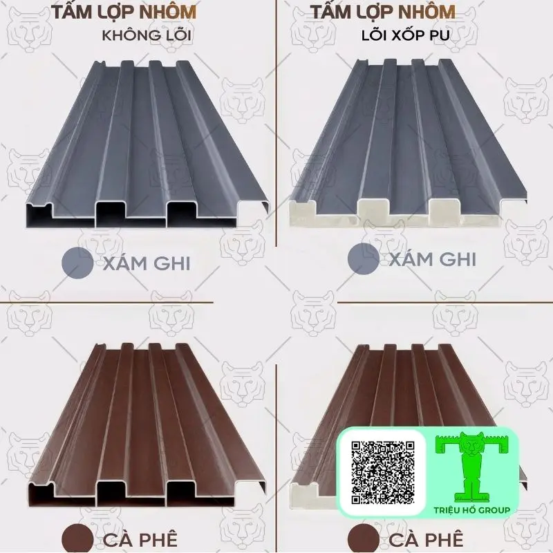 Bốn mẫu tấm lợp nhôm màu xám ghi và cà phê, hiển thị mặt cắt ngang so sánh loại có lõi xốp PU và không lõi